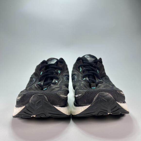Saucony Triumph 19 Black White Running Shoes S10678-10 Women's Size 11 Men's 9.5 - Picture 2 of 10